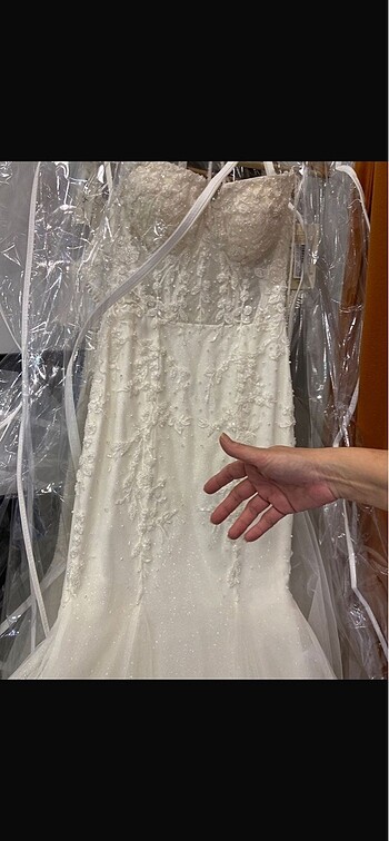 Oleg cassini gelinlik - Görsel 12