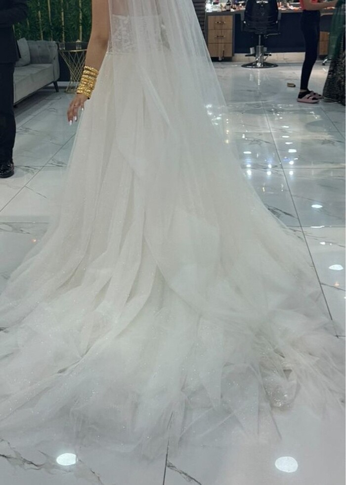 Oleg cassini gelinlik - Görsel 2