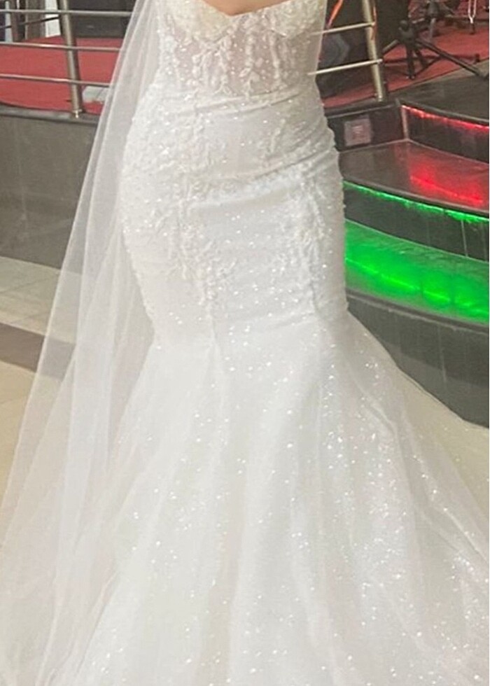 Oleg cassini gelinlik - Görsel 3