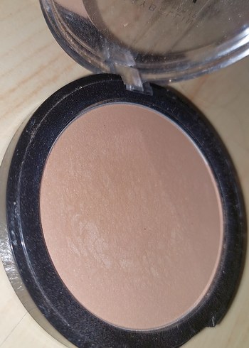  Beden Maybelline Bej City Bronzer Allık
