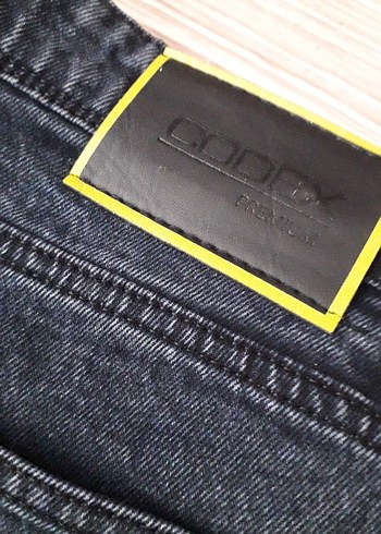 32 Beden siyah Renk Siyah Kadın Denim Pantolon Regular Fit