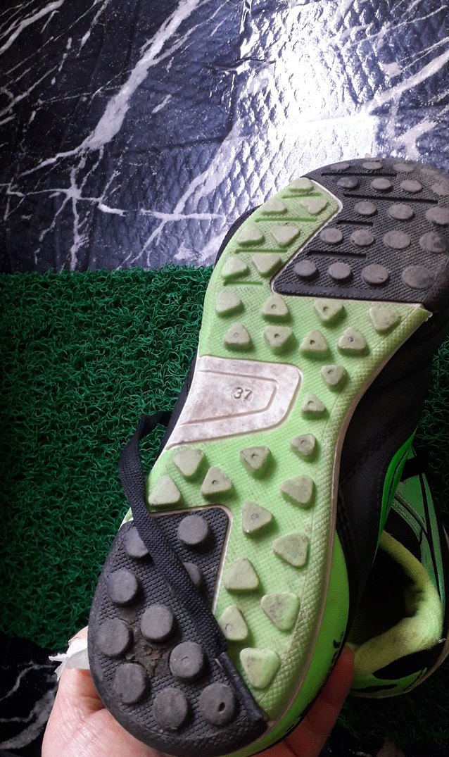 Yeşil çocuk  Futbol Ayakkabısı Velcro Bağcıklı - Görsel 3