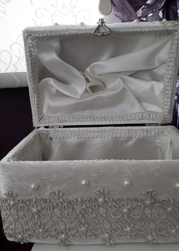 İnci Detaylı Beyaz Makyaj Kutusu - Görsel 2