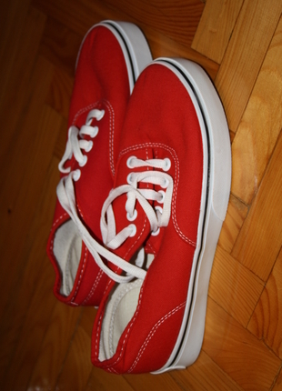 Markasız Ürün kırmızı spor ayakkabı
