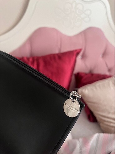 GIVENCHY Givenchy Parfüms Cüzdan