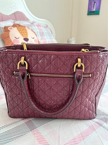  Beden bordo Renk Orijinal Guess Bordo Çanta