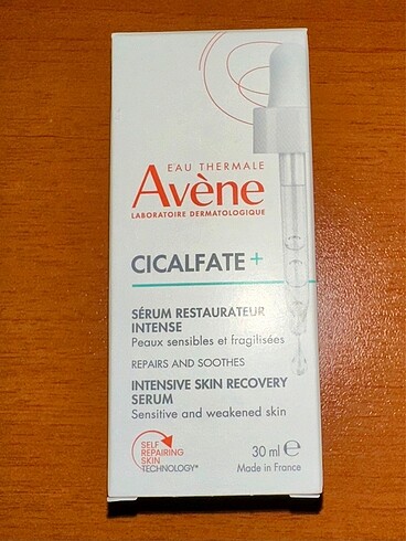 Avene Cicalfate cilt onarıcı serum