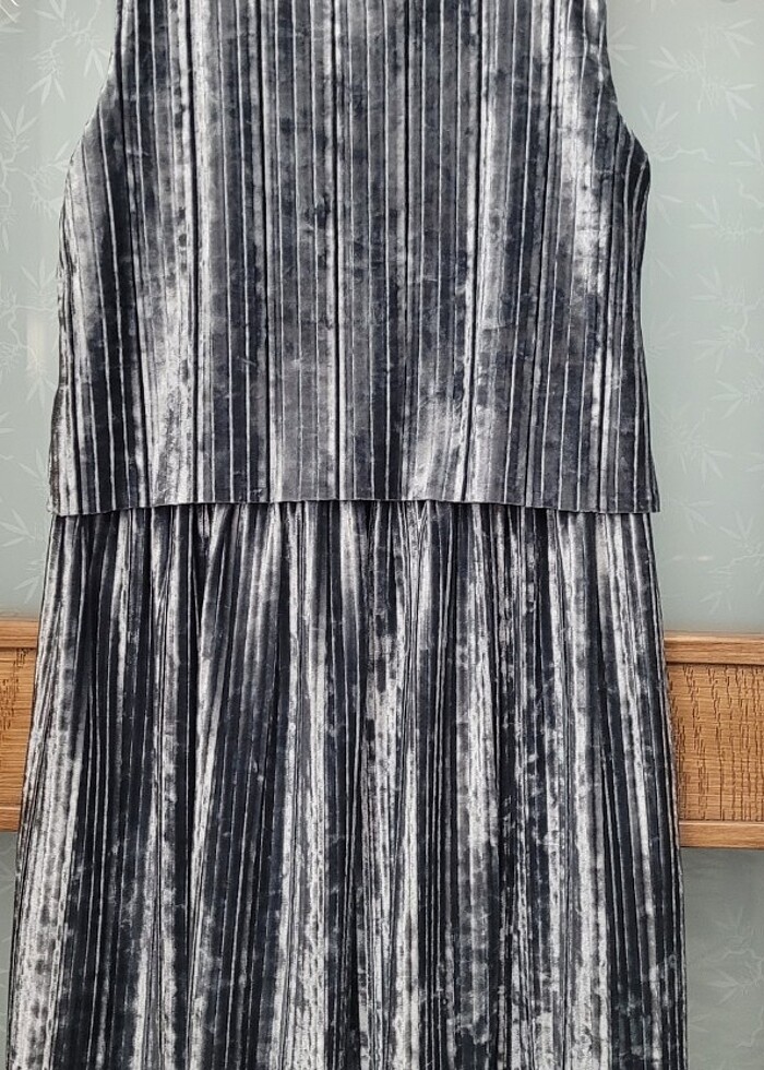 Kadife elbise 10 yaş  - Görsel 2