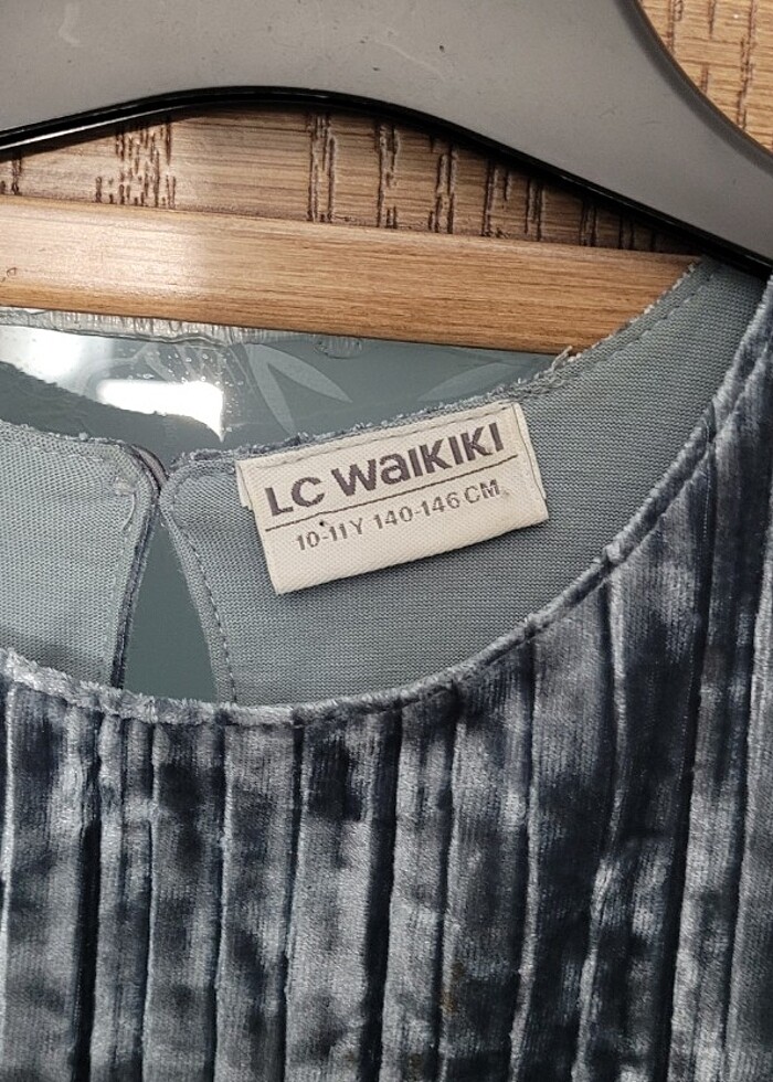 Kadife elbise 10 yaş  - Görsel 4