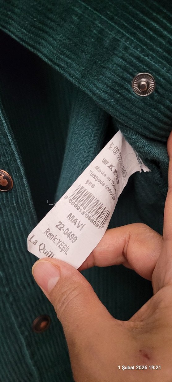 Düğmeli Koyu Yeşil Kadife Kadın Gömlek - Görsel 5