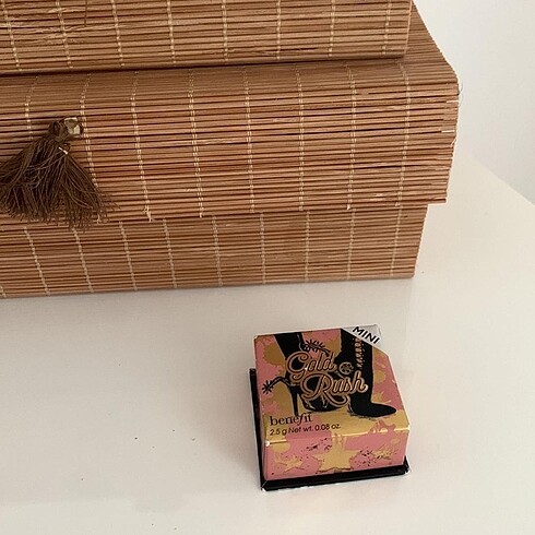 Benefit allık