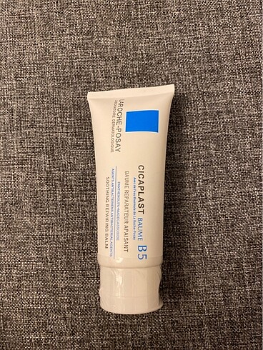 La roche cicaplast baume 100 ml büyük boy