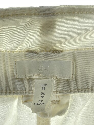 38 Beden beyaz Renk H&M Jean / Kot %70 İndirimli.