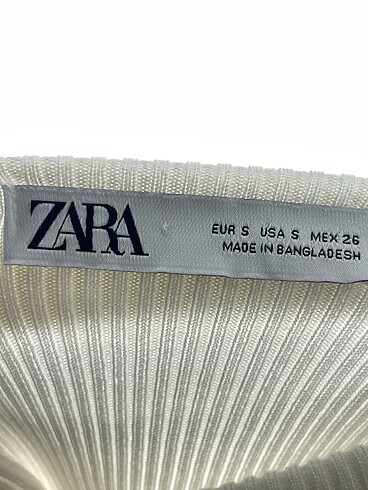 s Beden beyaz Renk Zara Bluz %70 İndirimli.