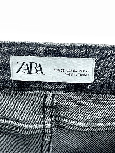 36 Beden gri Renk Zara Jean / Kot %70 İndirimli.