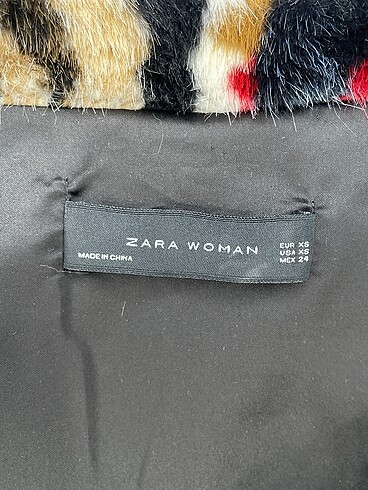 xs Beden çeşitli Renk Zara Sahte Kürk %70 İndirimli.