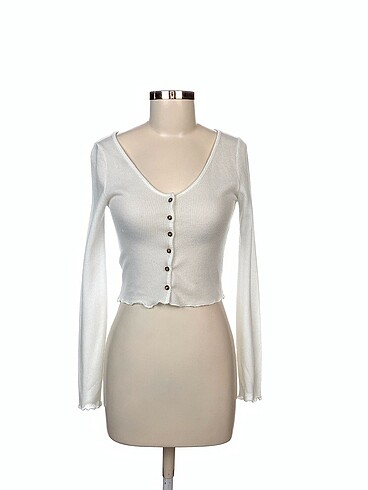 H&M Bluz %70 İndirimli.