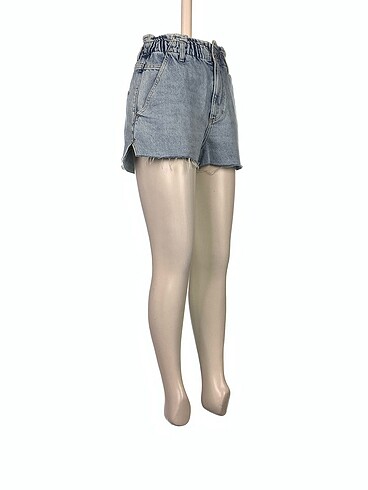 Zara Zara Mini Şort %70 İndirimli.