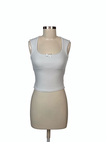 Zara Bluz %70 İndirimli.