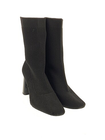 Zara Zara Bot %70 İndirimli.