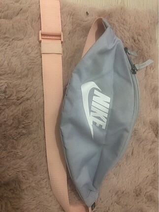 Nike çanta