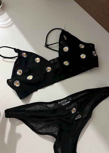 Stradivarius iç çamaşırı