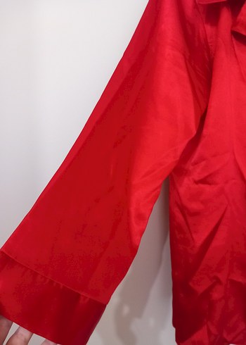 Kadın Kırmızı Saten Düğmeli pijama takımj - Görsel 3