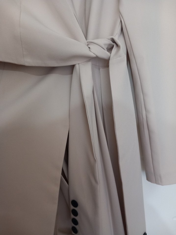 Bej Kadın Uzun Trench Coat Düğmeli - Görsel 2