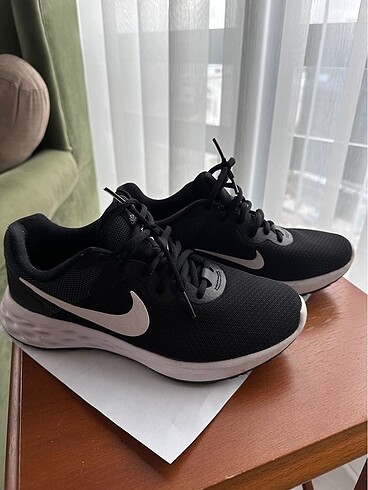 Nike Spor Ayakkabı