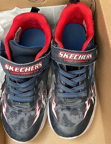 Skechers spor ayakkabı