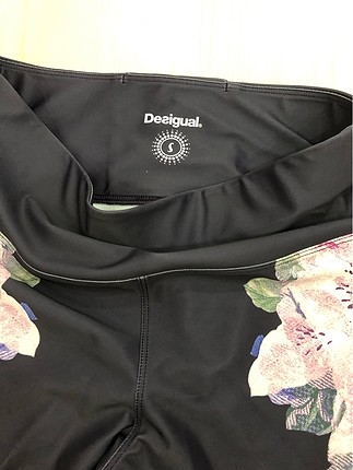 s Beden çeşitli Renk Desigual tayt