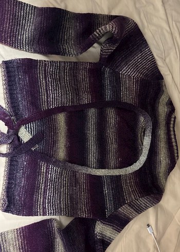 Sırt detaylı vintage kazak - Görsel 4