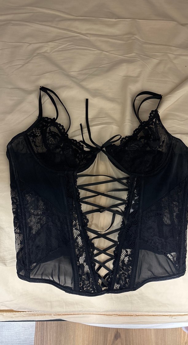 Siyah Dantel Detaylı korse - Görsel 2