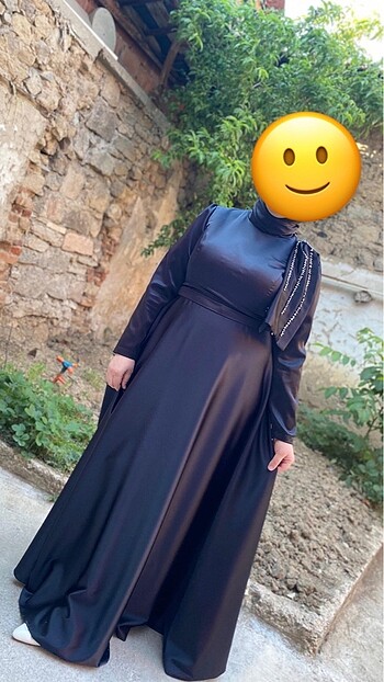 Siyah tesettür abiye