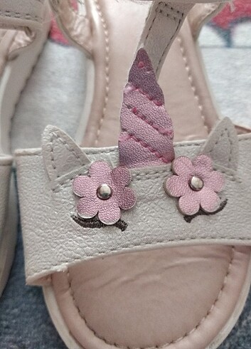LC Waikiki Kız çocuk sandalet 