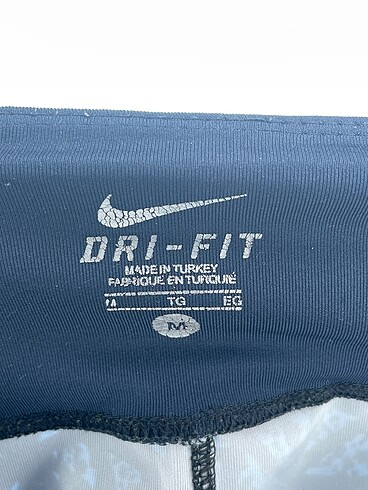 m Beden çeşitli Renk Nike Tayt / Spor taytı %70 İndirimli.