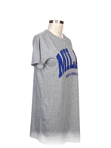Defacto Defacto T-shirt %70 İndirimli.