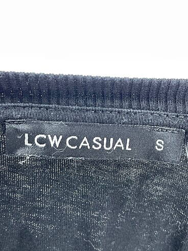 s Beden siyah Renk LC Waikiki T-shirt %70 İndirimli.
