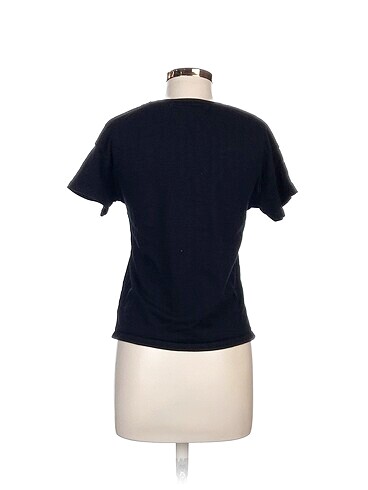 s Beden LC Waikiki T-shirt %70 İndirimli.