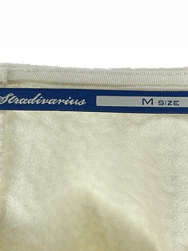 m Beden beyaz Renk Stradivarius Kısa Elbise %70 İndirimli.
