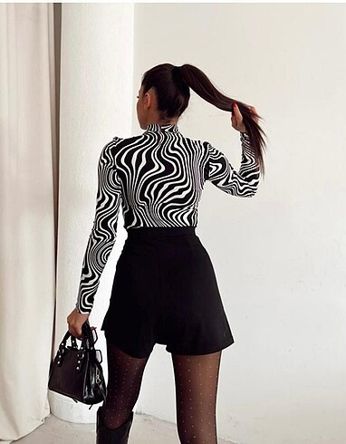 Stradivarius STRADİVARİUS ORJİNAL ZEBRA DESEN BLUZ