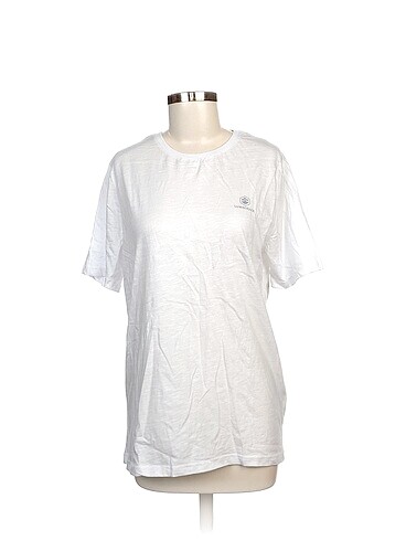 Lumberjack T-shirt %70 İndirimli.