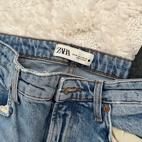 Zara mom jean