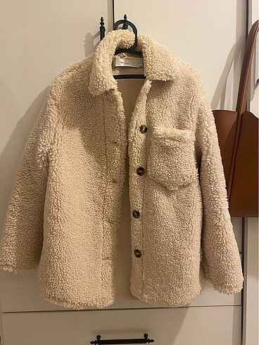 Krem peluş ceket