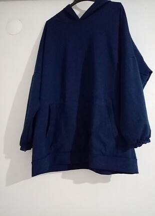 Lacivert sweatshirt 