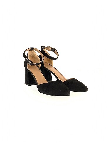 Vintage Love PreLoved Sandalet %70 İndirimli.