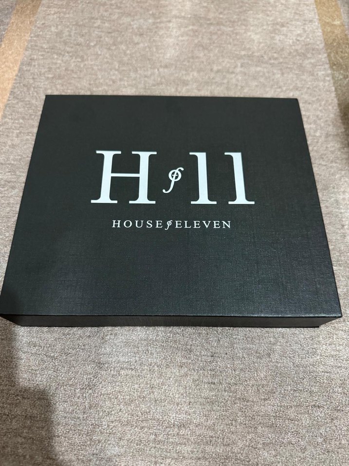 Gri Saten Uyku Maskesi ve Saç Tokası Seti - Görsel 5