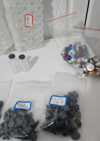 Kauçuk Kapaklı Cam Flakon - Görsel 3