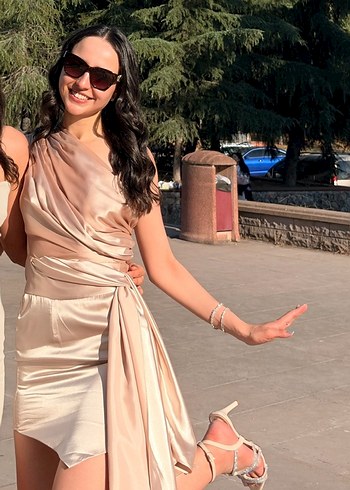 TWOS TOUCH  Drapeli Pudra Straplez Mini Abiye - Görsel 2