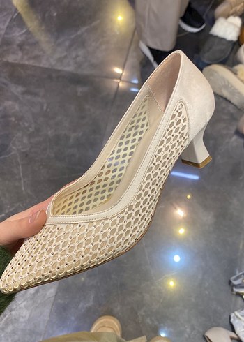 Beyaz Örgü Detaylı Stiletto Kadın Topuklu - Görsel 3